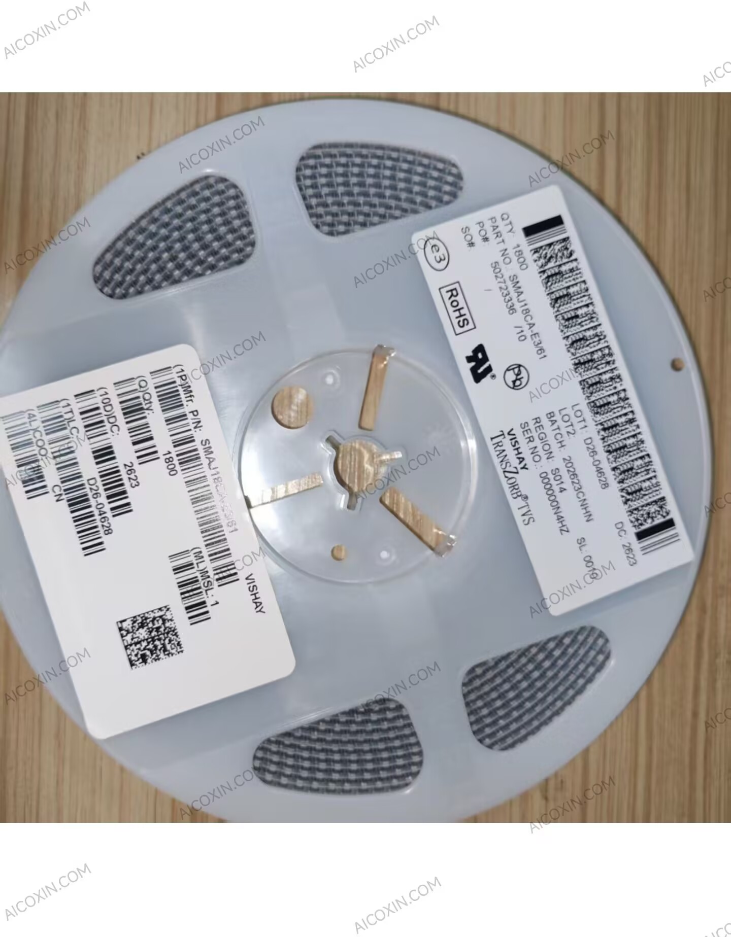 Vishay SMAJ18CA-E3/61 Bidirectional TVS Diode